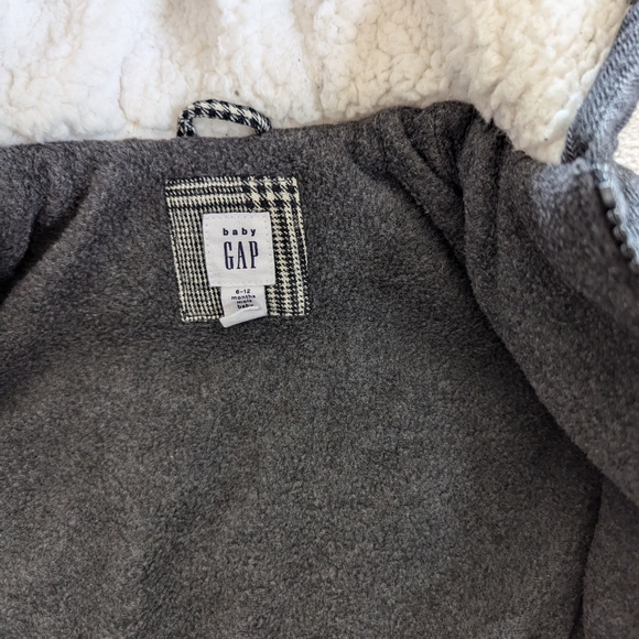 GAP winter coat - Picture 2 of 2